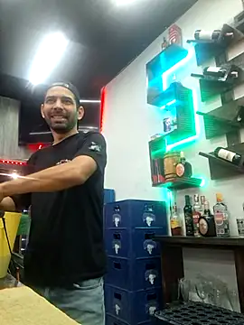 Snapshot of Alsaud1106 chatting on 02-22-25, 08:31 Alsaud1106 online show from 02-22-25, 08:31