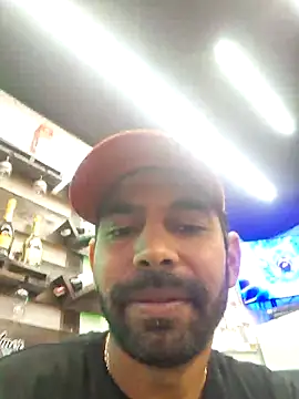 Snapshot of Alsaud1106 chatting on 03-02-25, 09:43 Alsaud1106 online show from 03-02-25, 09:43