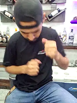 Snapshot of Alsaud1106 chatting on 03-13-25, 10:10 Alsaud1106 online show from 03-13-25, 10:10