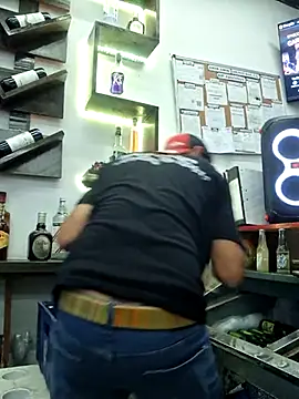 Snapshot of Alsaud1106 chatting on 03-14-25, 08:17 Alsaud1106 online show from 03-14-25, 08:17