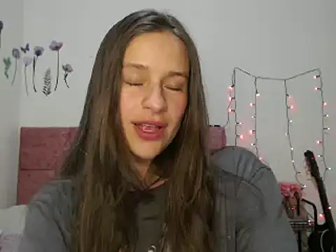 Snapshot of Serenity chatting on 01-07-25, 11:45 Serenity online show from 01-07-25, 11:45