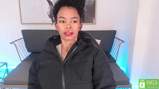 Snapshot of Shenna_brunette_ chatting on 01-27-25, 01:09 Shenna brunette online show from 01-27-25, 01:09