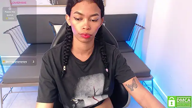 Snapshot of Shenna_brunette_ chatting on 01-29-25, 04:08 Shenna brunette online show from 01-29-25, 04:08