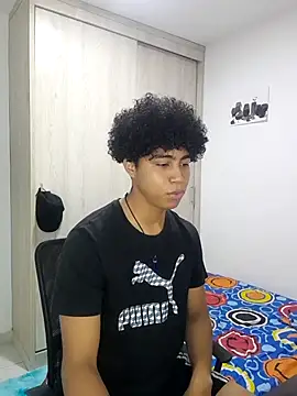 sexy diamante  online show from 02-09-26, 08:07