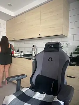 brazilianbbinuk online show from 10-07-25, 08:55