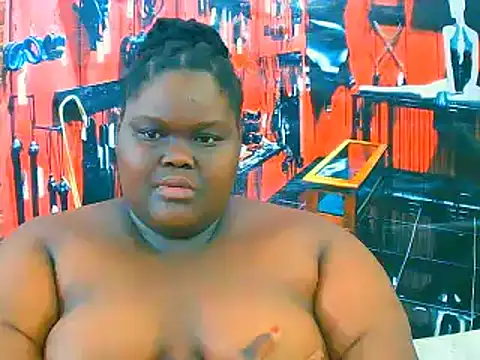 EbonyHotBuns online show from 11-10-25, 07:13