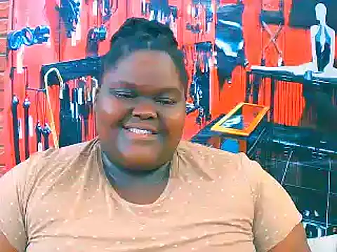 EbonyHotBuns online show from 11-13-25, 07:57