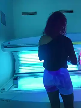 AlyssaHottv  online show from 02-09-25, 12:52