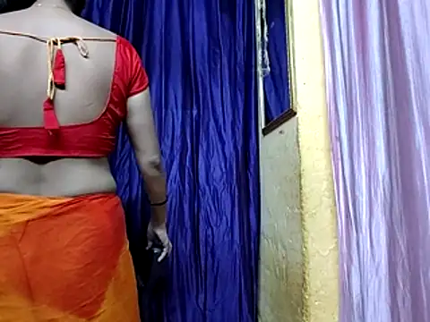 poojaxxx65 online show from 07-19-26, 10:02