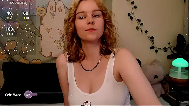 Moona xx online show from 05-05-26, 10:29