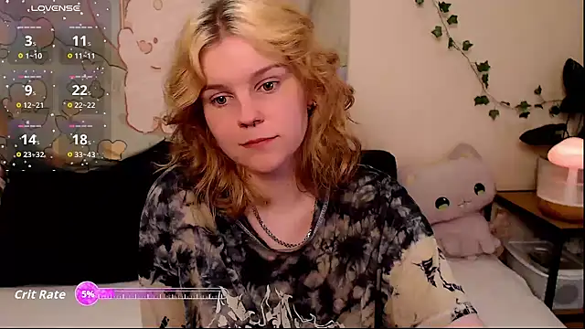 Moona xx online show from 05-13-26, 10:49