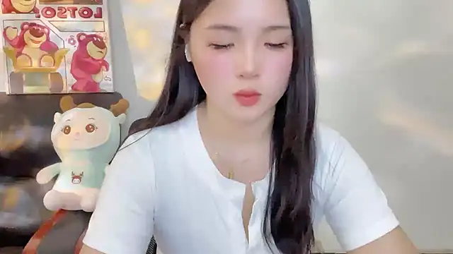 Snapshot of SU__SU chatting on 02-25-25, 02:54 SU SU online show from 02-25-25, 02:54