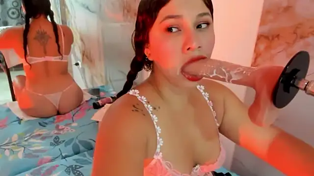 hade cute online show from 07-22-26, 03:04