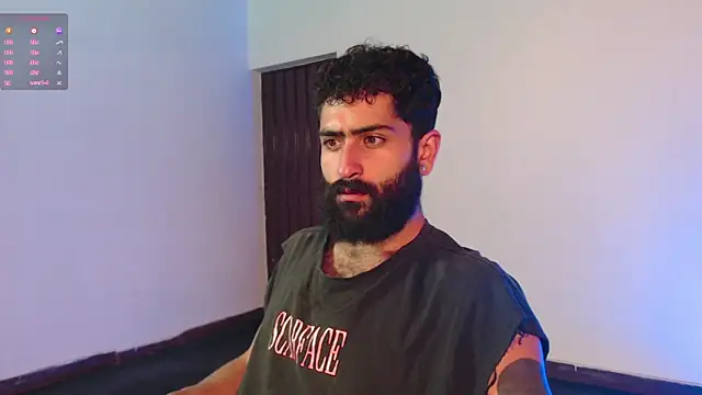 Snapshot of Drogamma chatting on 01-05-25, 01:13 Drogamma online show from 01-05-25, 01:13