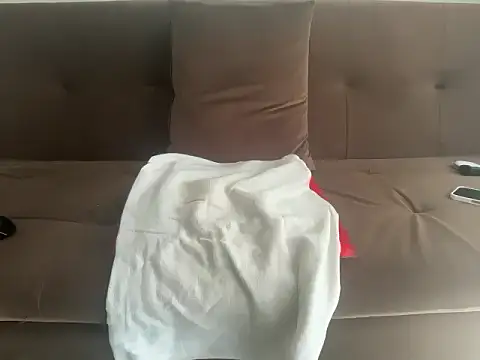 Snapshot of heartqqute26 chatting on 02-16-26, 08:10 heartqqute26 online show from 02-16-26, 08:10