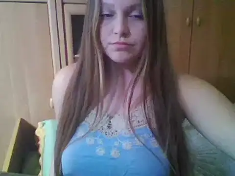 Evasapples online show from 02-06-25, 03:41