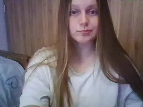 Evasapples online show from 02-20-25, 09:09