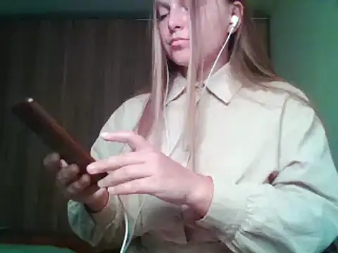 Evasapples online show from 09-08-25, 06:07