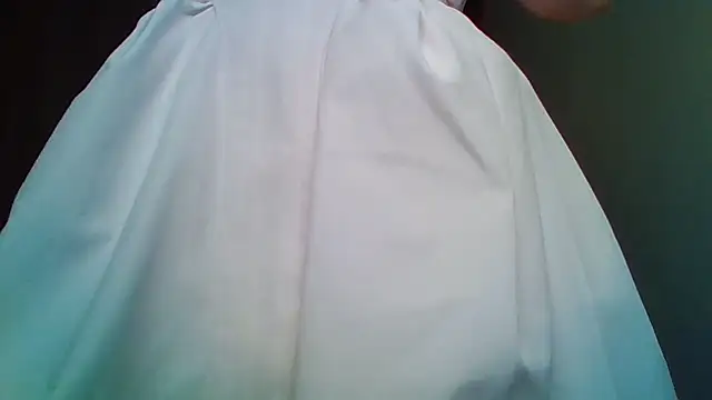 Snapshot of Evasapples chatting on 06-16-26, 09:06 Evasapples online show from 06-16-26, 09:06