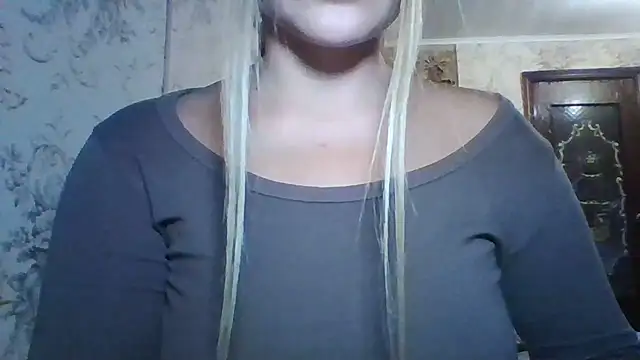 Snapshot of Evasapples chatting on 07-24-26, 03:54 Evasapples online show from 07-24-26, 03:54
