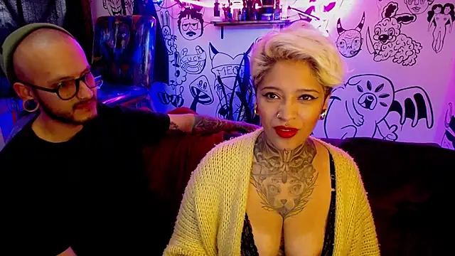 Snapshot of tatouagendecouple chatting on 02-13-25, 09:06 tatouagendecouple online show from 02-13-25, 09:06