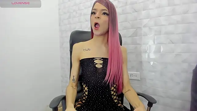 Realbadbxtch online show from 03-07-25, 07:49