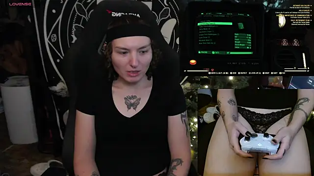 BrandiWRLD 999 online show from 01-16-25, 07:10