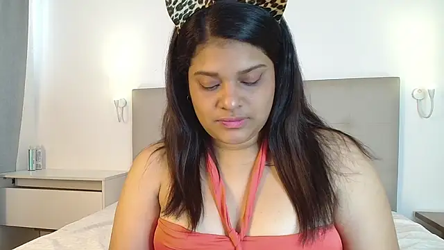 Snapshot of caaatalinalina chatting on 12-16-24, 08:16 caaatalinalina online show from 12-16-24, 08:16