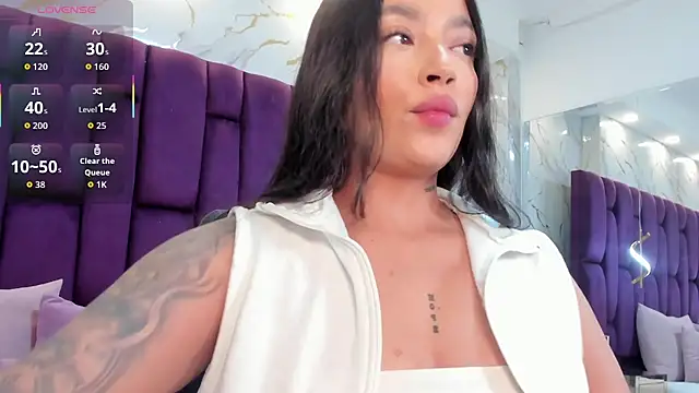 emma carterr1 online show from 04-13-26, 05:18