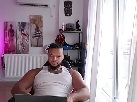 Snapshot of 1LordKingsley chatting on 03-06-26, 04:03 1LordKingsley online show from 03-06-26, 04:03