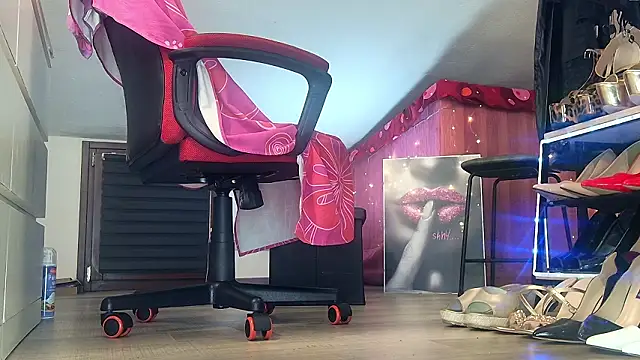 Snapshot of Jbisex chatting on 03-12-26, 01:34 Jbisex online show from 03-12-26, 01:34