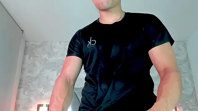 Snapshot of gerson_zt chatting on 02-13-25, 03:39 gerson zt online show from 02-13-25, 03:39