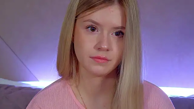 MilanaBalmain online show from 02-03-26, 04:43