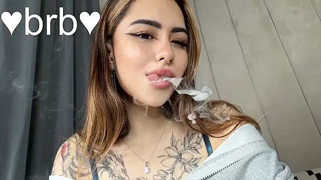 baby  kim online show from 11-25-25, 08:14