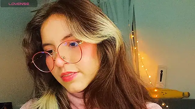 cherrybom969 online show from 02-25-25, 01:09