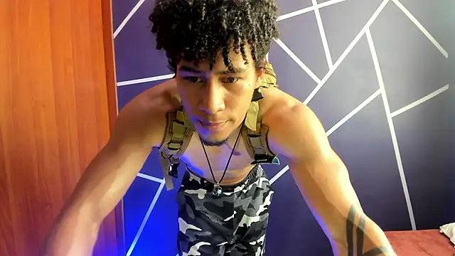 Pendragon1224 online show from 12-08-24, 02:41