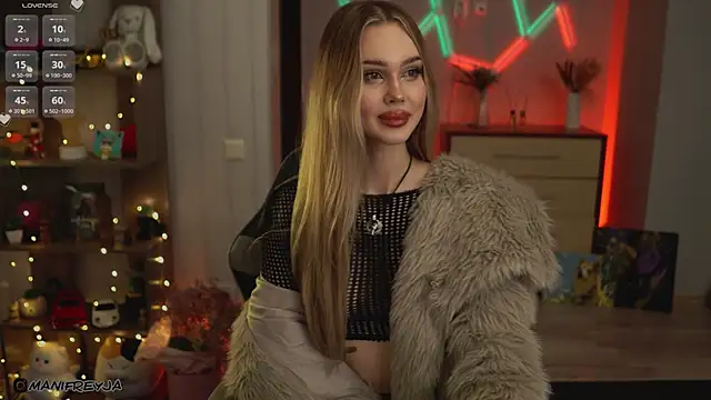 ManiFreyja online show from 11-17-25, 07:19