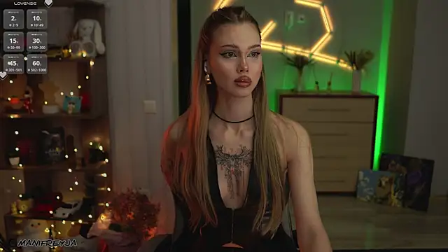 ManiFreyja online show from 11-22-25, 09:58