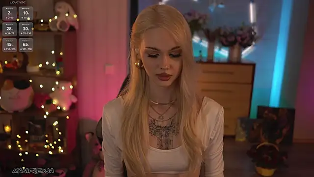 ManiFreyja online show from 04-27-26, 08:29