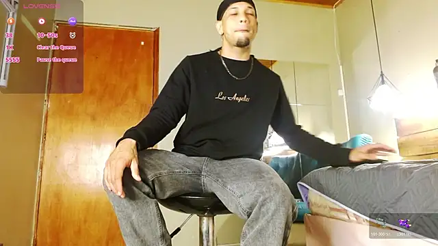 SonicJ25 online show from 04-12-26, 04:28