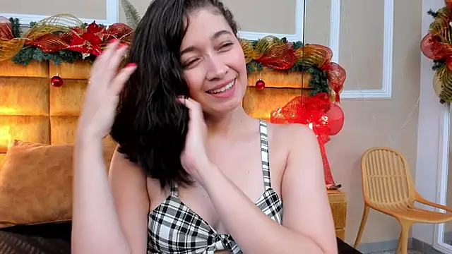 Snapshot of adarussell chatting on 01-09-25, 01:13 adarussell online show from 01-09-25, 01:13