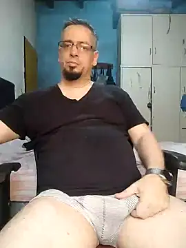 Snapshot of MrBig_2024 chatting on 02-01-25, 05:58 MrBig 2024 online show from 02-01-25, 05:58