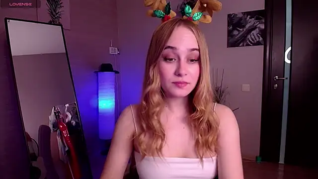 LianaBright online show from 12-26-24, 02:22