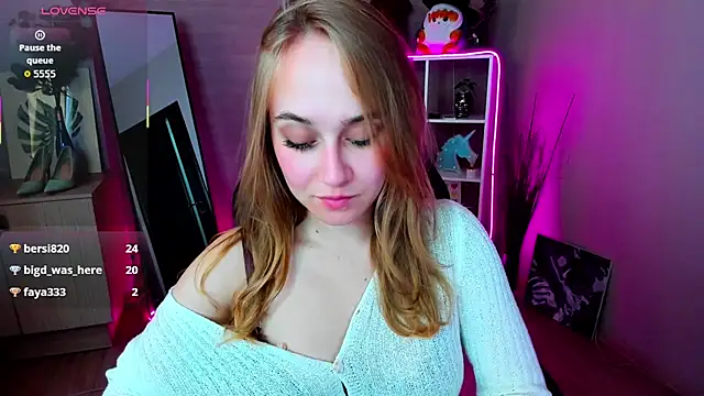 LianaBright online show from 06-14-26, 02:24