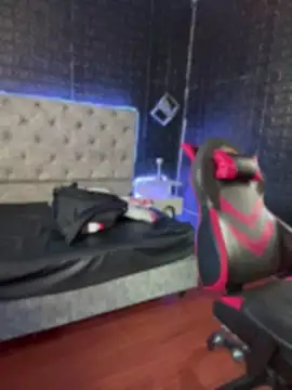 Paloma  LS online show from 04-25-26, 06:16