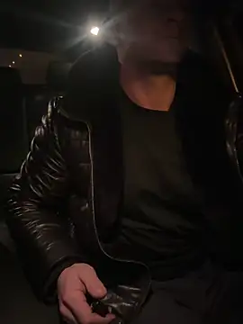 AlexGWoW online show from 01-17-25, 03:11