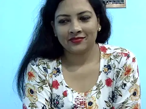 Snapshot of tripti2 chatting on 02-26-25, 03:32 tripti2 online show from 02-26-25, 03:32