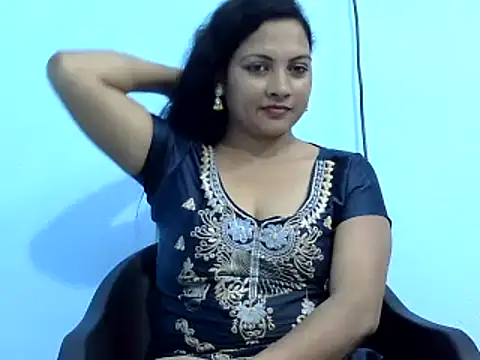Snapshot of tripti2 chatting on 03-03-25, 10:06 tripti2 online show from 03-03-25, 10:06