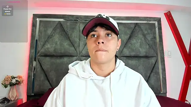 AbbySmiitth  online show from 04-25-26, 10:18