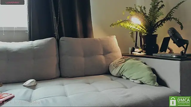 whoa-hoa-hoa-hoa-hoa online show from 02-24-25, 08:17